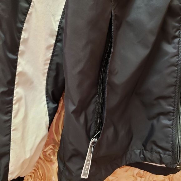 COLUMBIA Black & White Windbreaker Jacket Coat - Picture 8 of 12